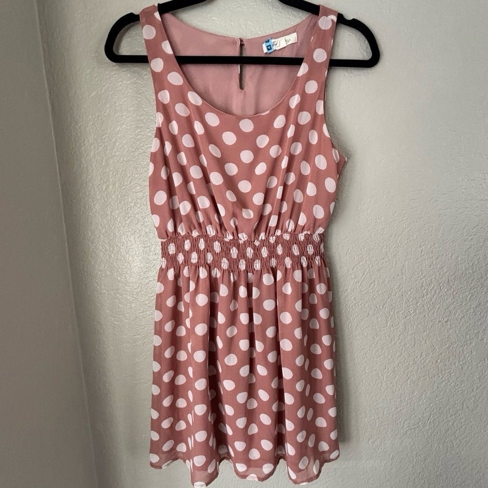 Polka Dot Mauve size small